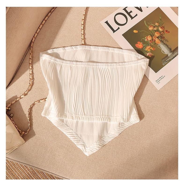 Plain Ruched Crop Tube Top Product Image