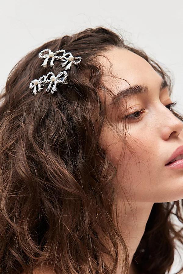 Pearl Metal Bow Hair Clip Set Womens at Urban Outfitters product image