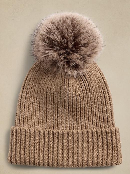 Cozy Ribbed Pom Beanie product image