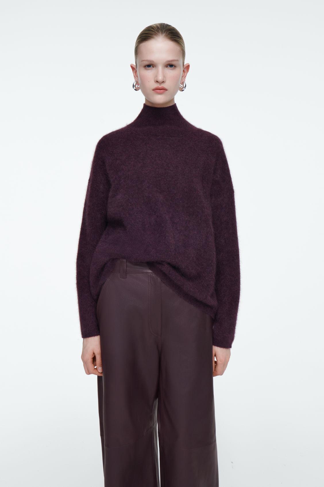 BRUSHED-CASHMERE TURTLENECK SWEATER product image