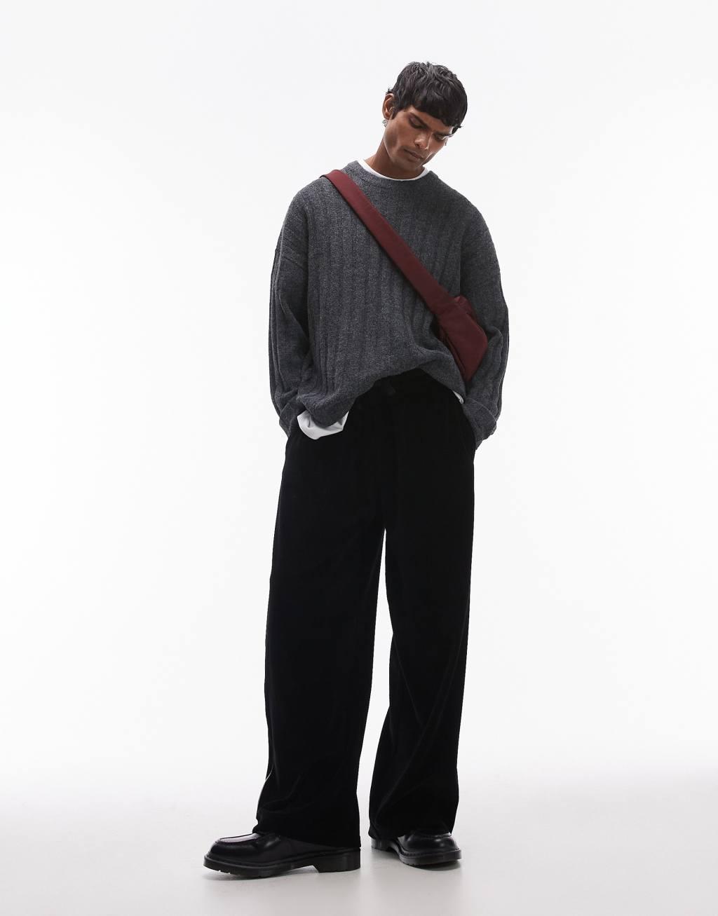 Topman baggy leg velour sweatpants with side piping in black Product Image