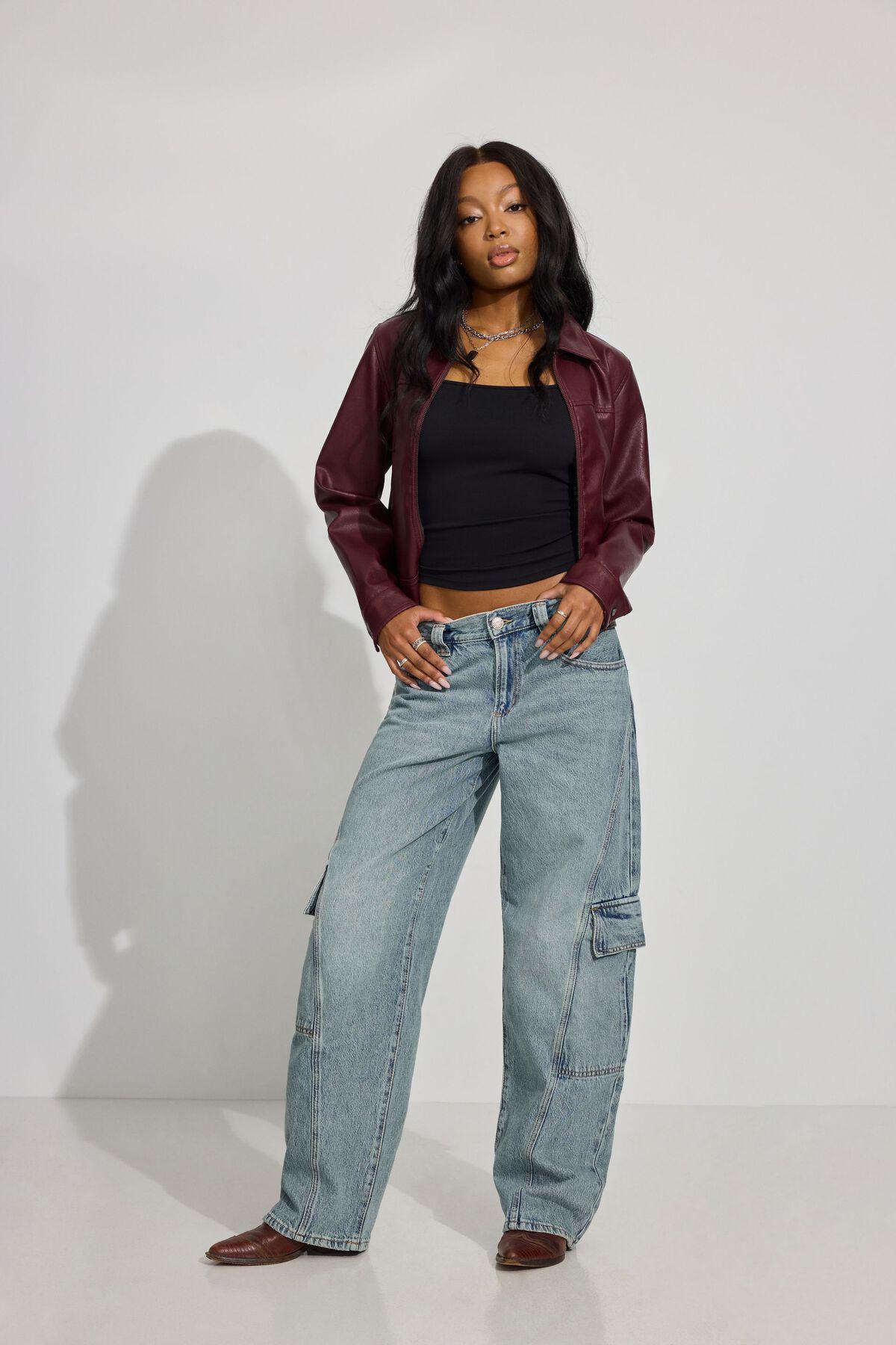 Low Rise Baggy Cargo Jeans Product Image