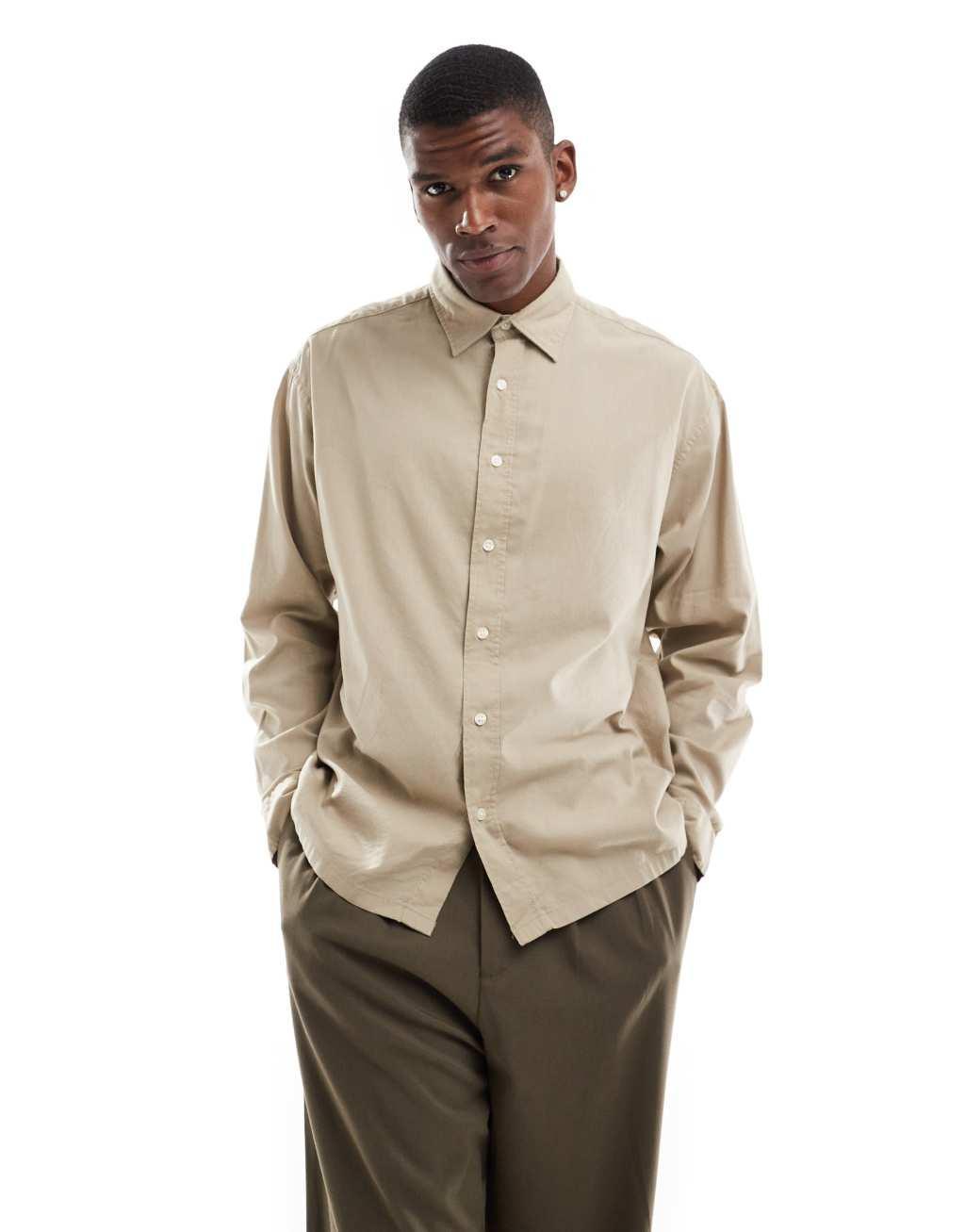 Jack & Jones boxy straight hem shirt in beige Product Image