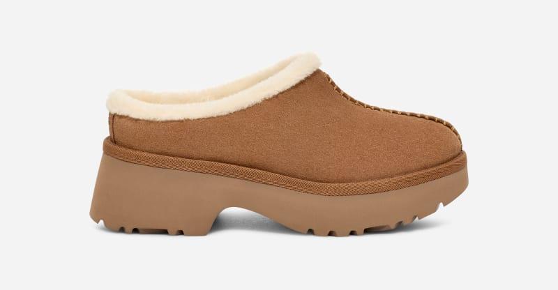 Womens UGG® New Heights Cozy Clog Product Image