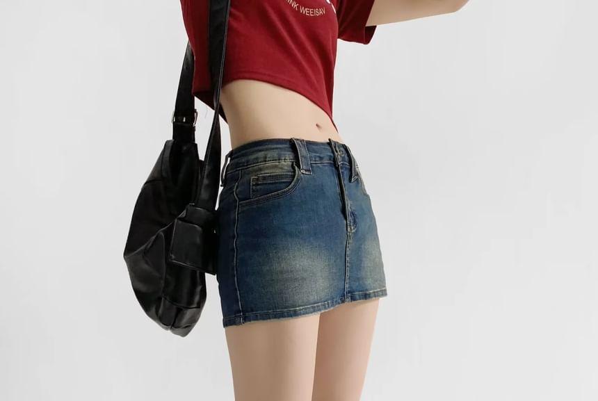 Mid Waist Washed Mini Pencil Denim Skirt Product Image