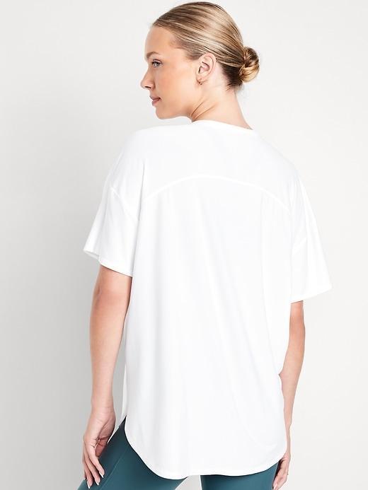 CloudMotion Tunic Product Image