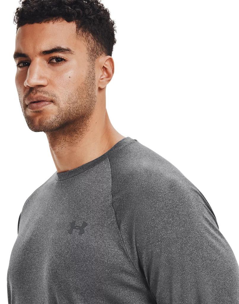 Men's UA Velocity Long Sleeve Product Image