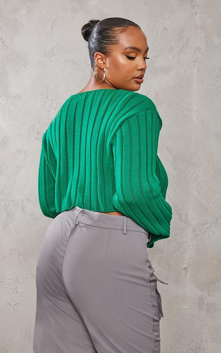 Plus Bright Green Chunky Knit Long Sleeve Dip Hem Crop Top Product Image