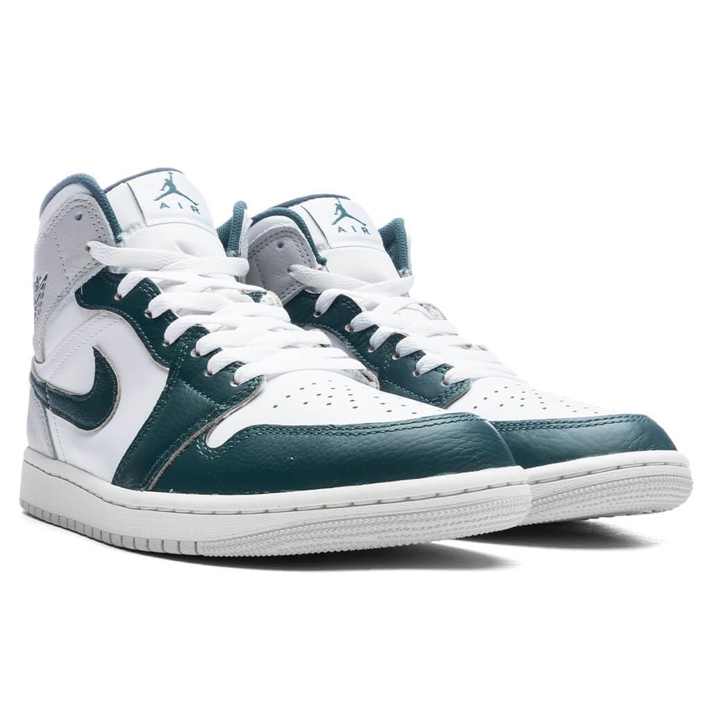 Air Jordan 1 Mid SE - White/Oxidized Green/Sail Male Product Image