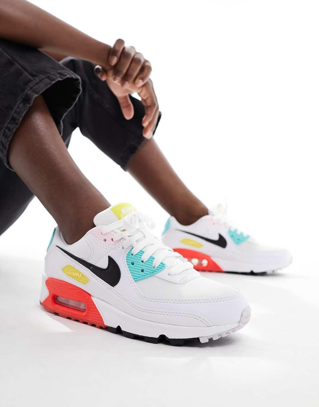 Nike Air Max 90 NN sneakers in bright mix Product Image