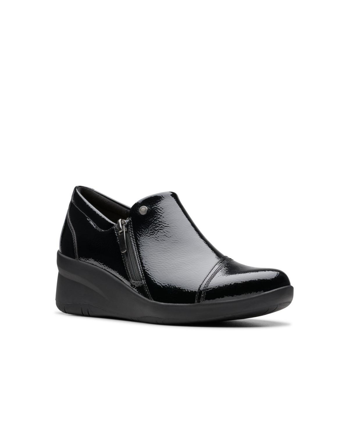 Clarks Womens Collection Suttyn Zip Shoes Product Image