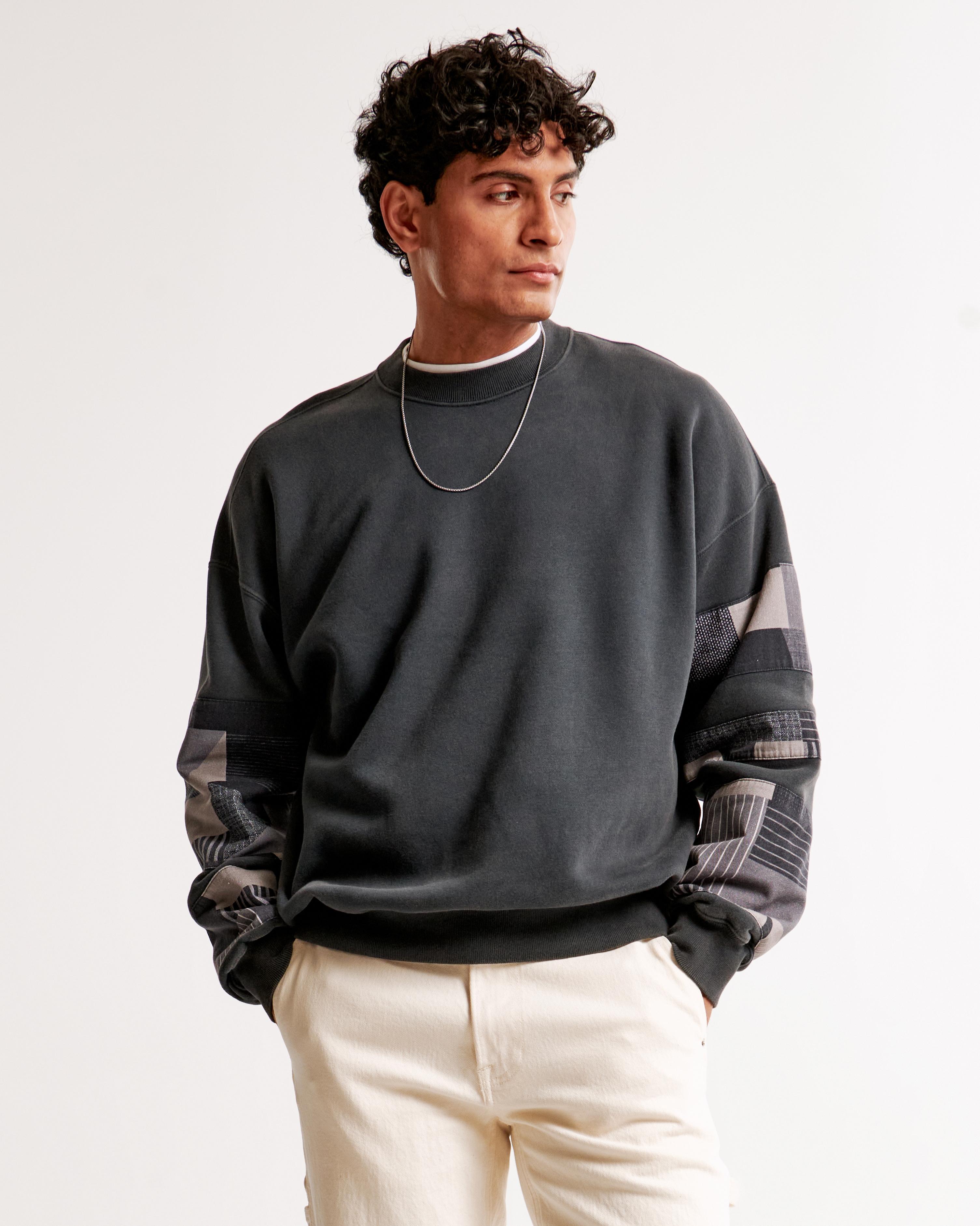 Essential Crew Sweatshirt Product Image