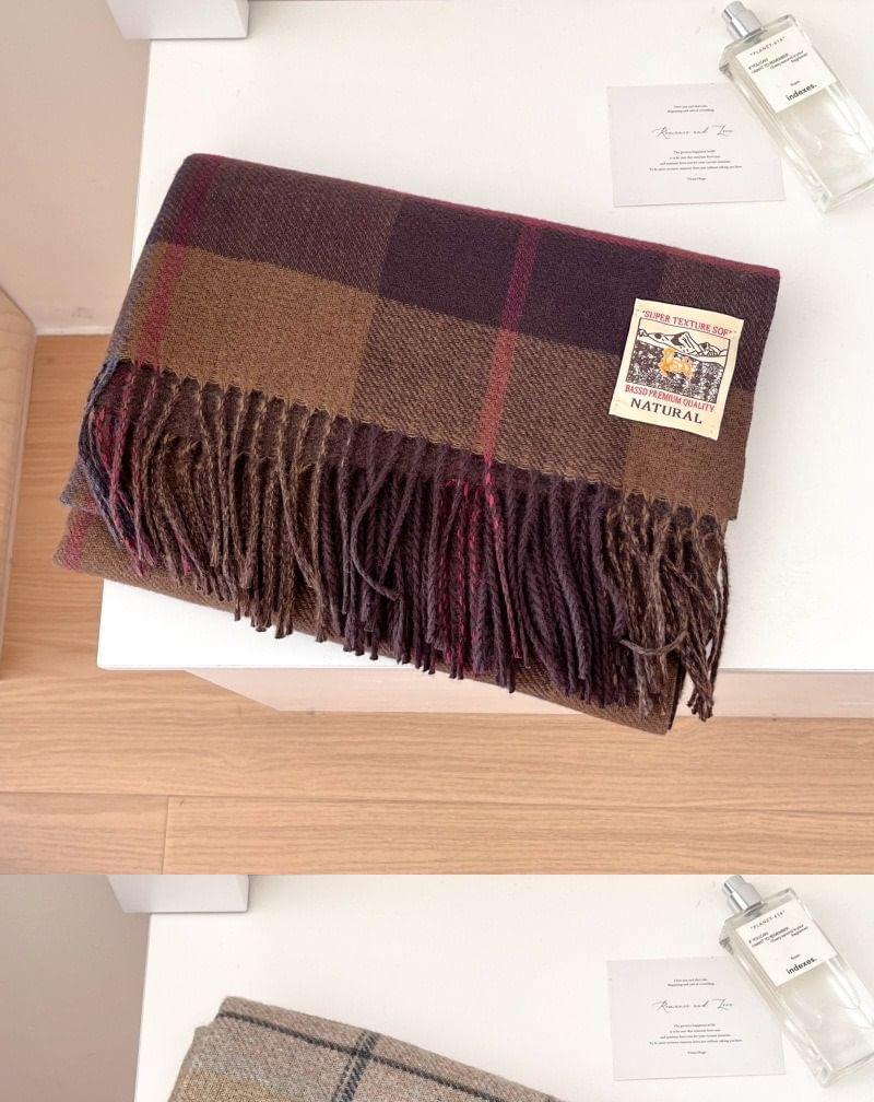 Plaid Applique Fringed Scarf product image