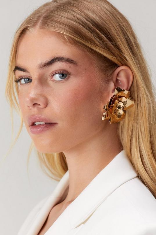 Oversized Flower Earrings product image