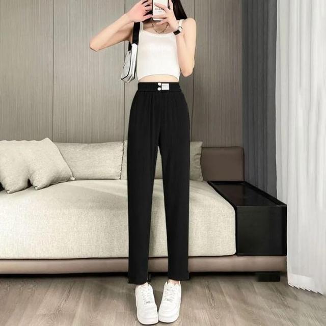 Elastic Waist Applique Tapered Pants Product Image