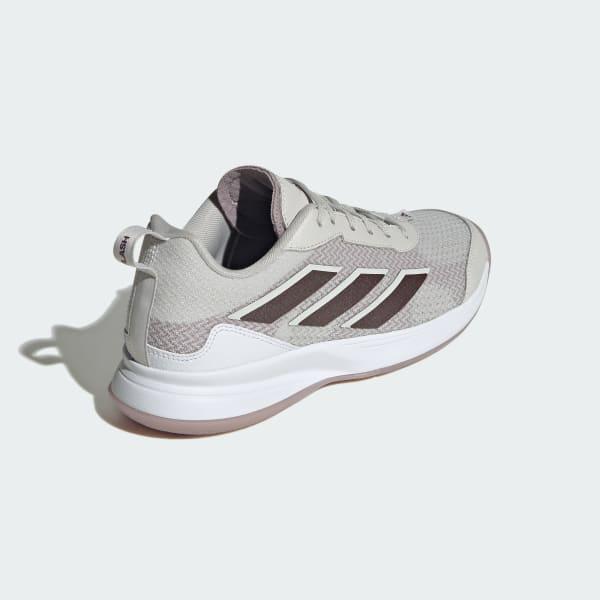 Avaflash Low Tennis Shoes Product Image