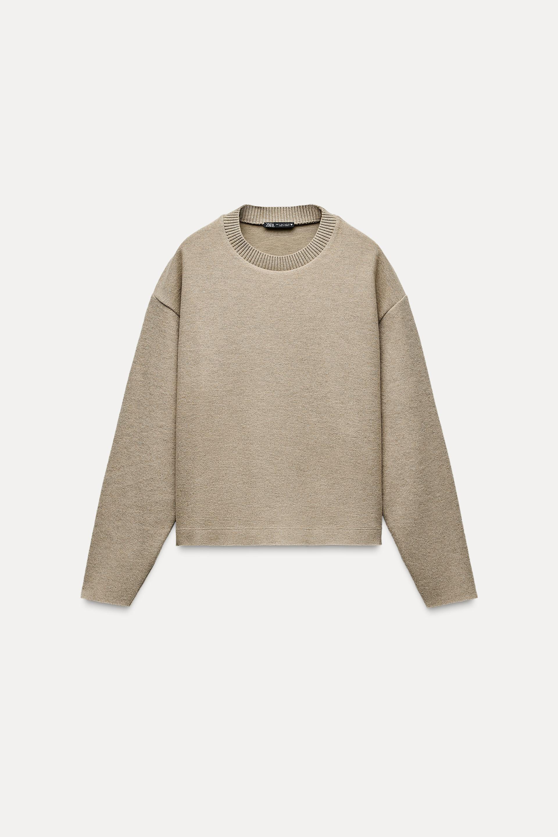 SOFT SWEATER Product Image