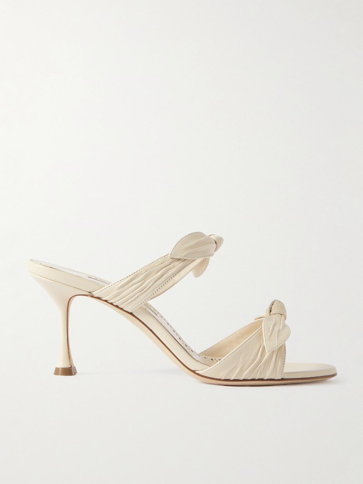 MANOLO BLAHNIK Lollo 70 Bow-detail Leather Sandals In 1304 Light Cream Product Image