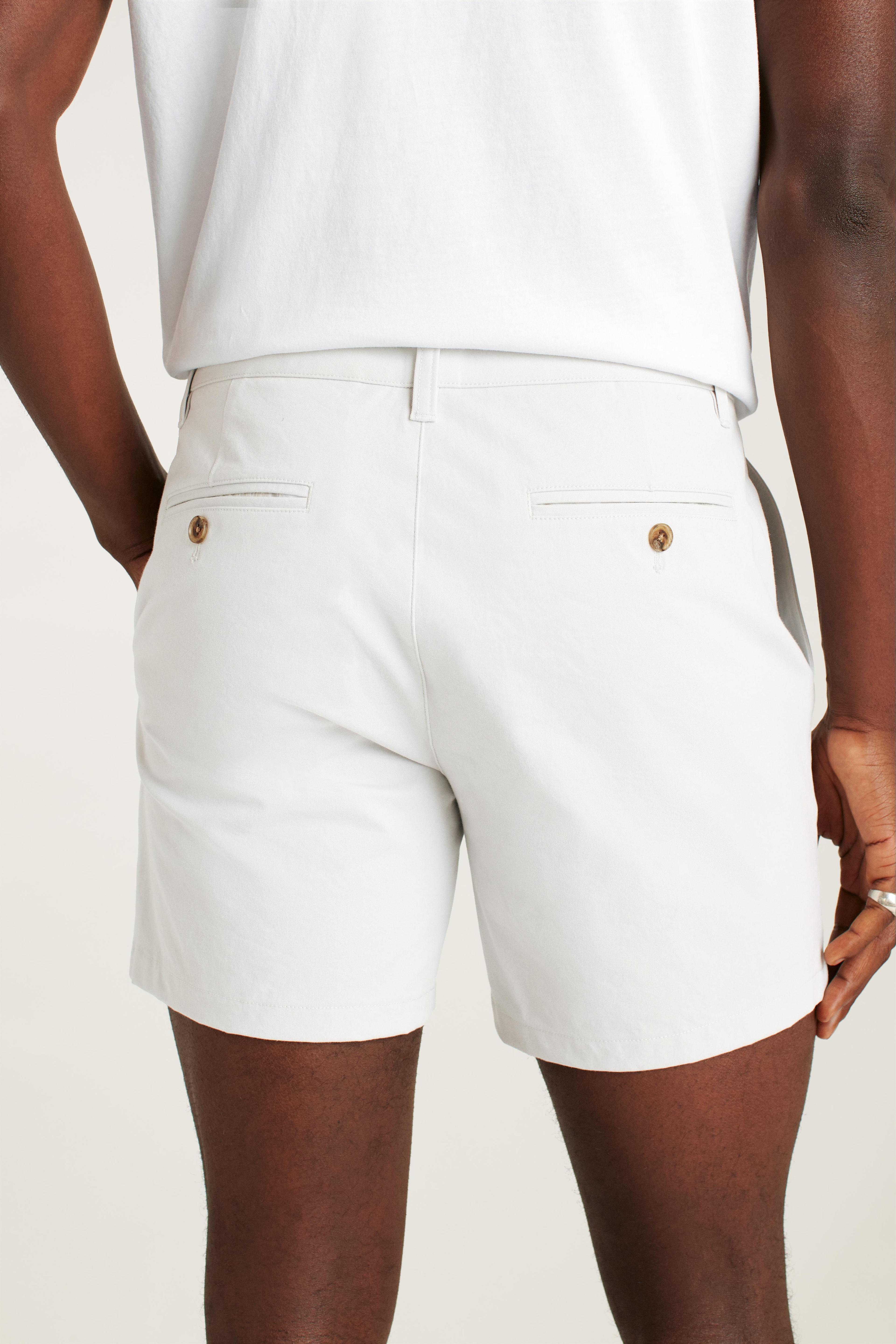 The Chino Short 2.0 Product Image