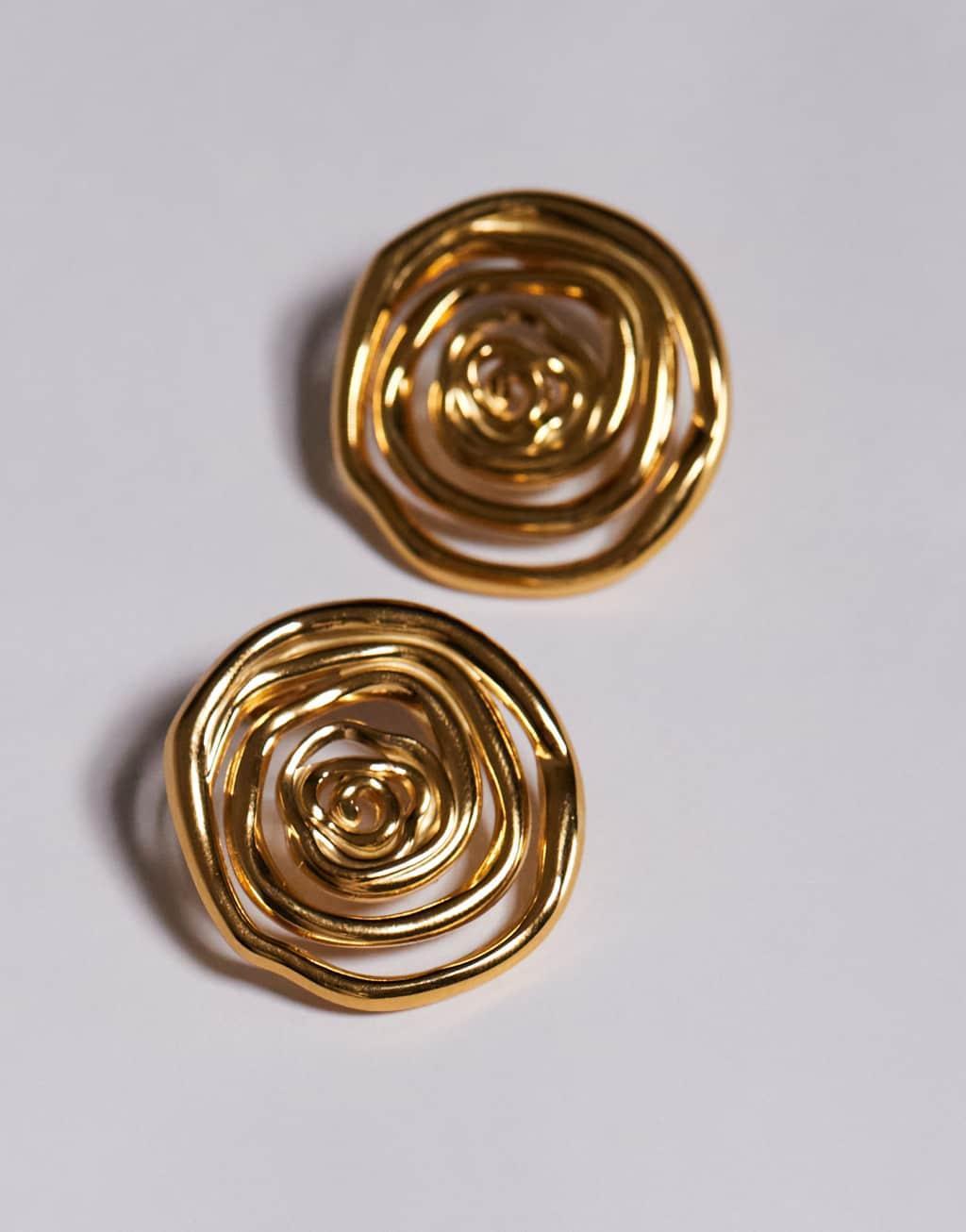 8 Other Reasons large round stud earrings in 18k gold plated Product Image