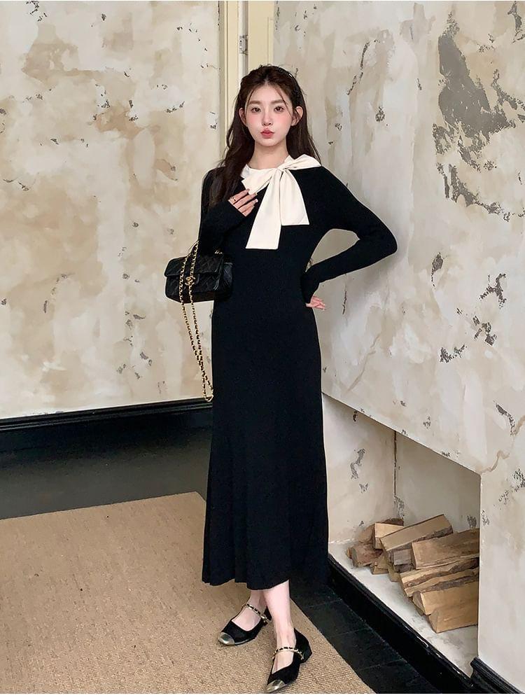 Maternity Long-Sleeve Bowknot Tie Neck Plain Midi A-Line Dress Product Image