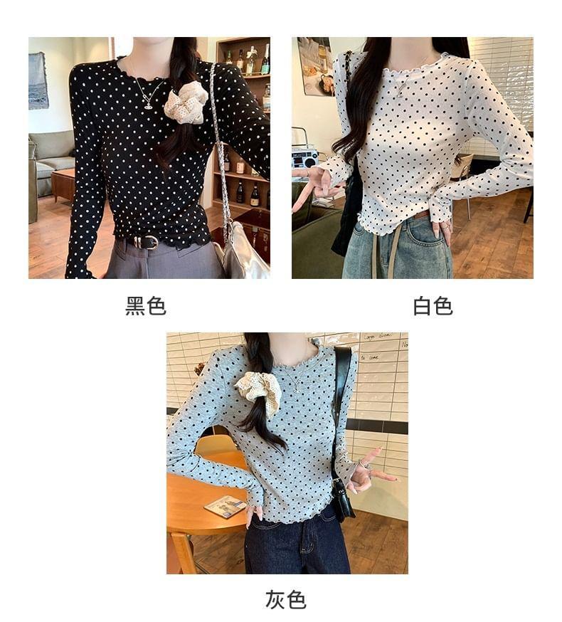 Long-Sleeve Crew Neck Dotted Lettuce Edge T-Shirt Product Image