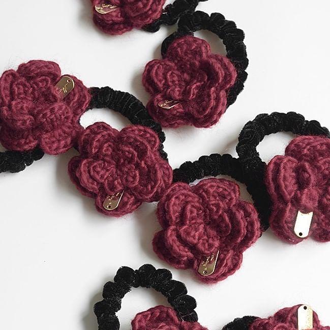 Crochet Flower Hair Tie Product Image