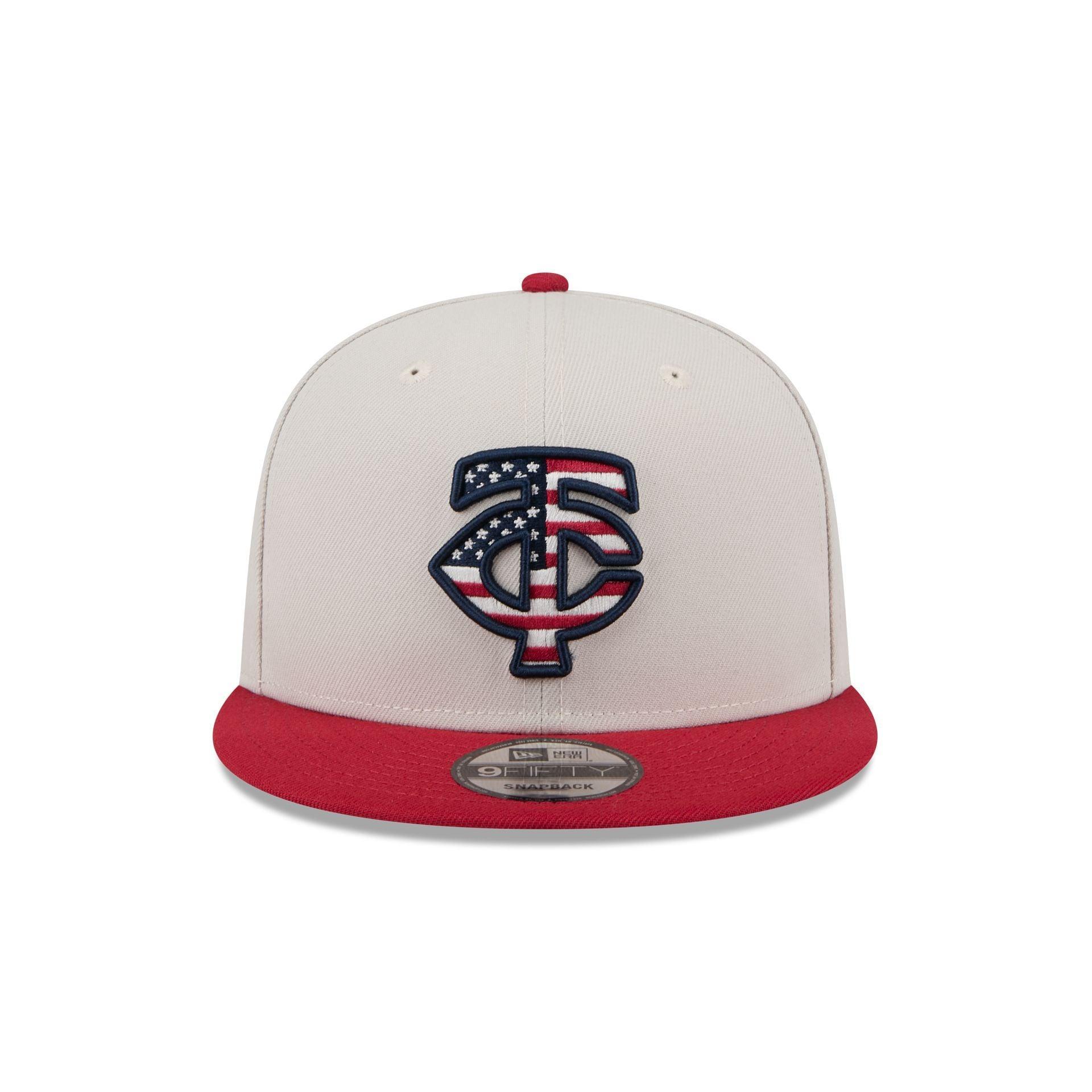 San Diego Padres Floral Fill 9FIFTY Snapback Male Product Image