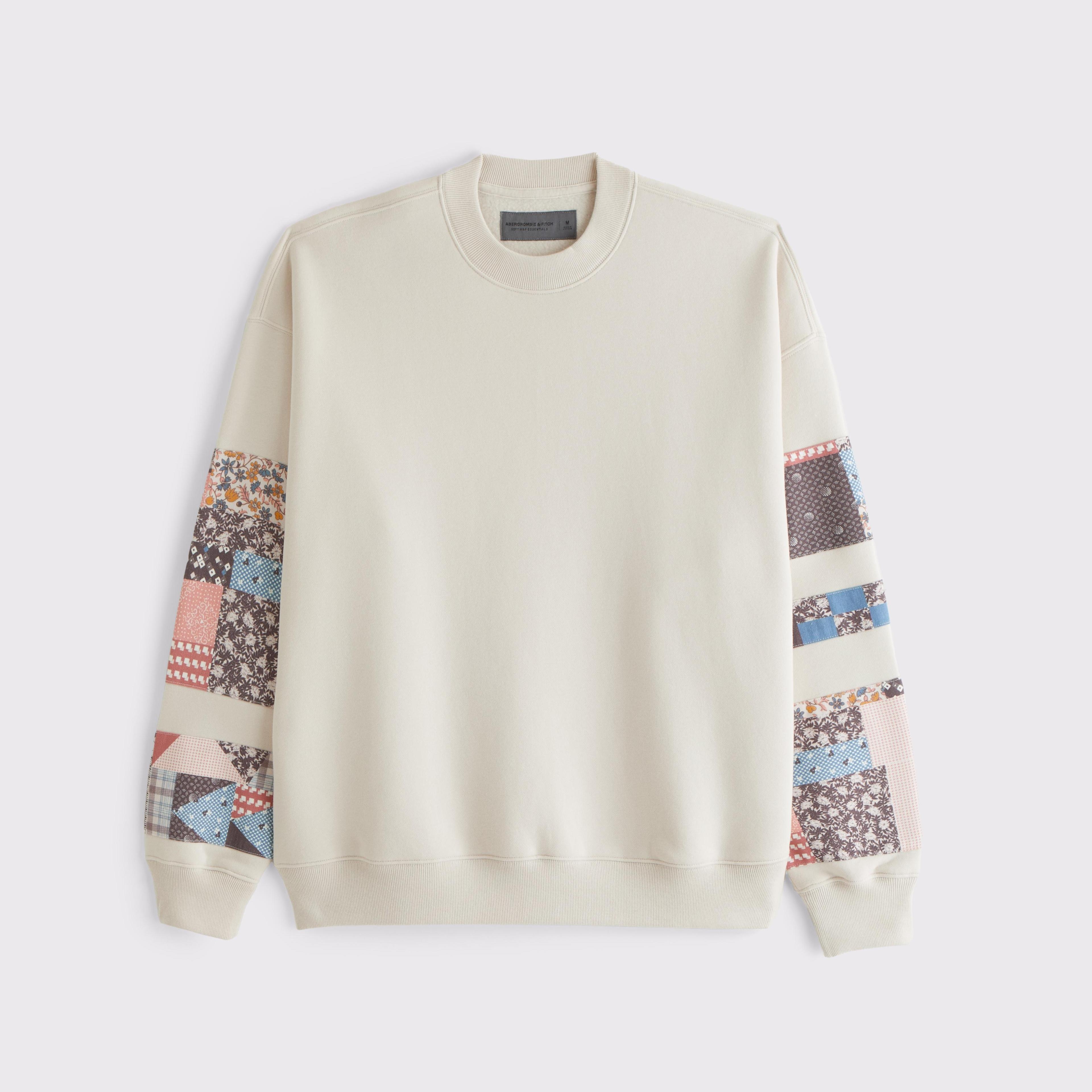 Essential Crew Sweatshirt Product Image