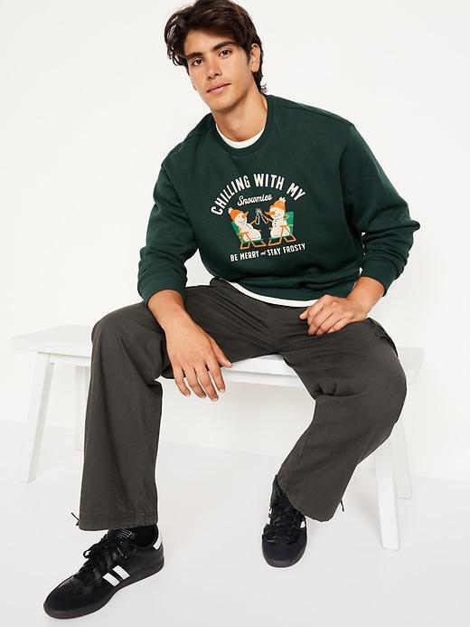 Holiday-Graphic Sweatshirt Product Image