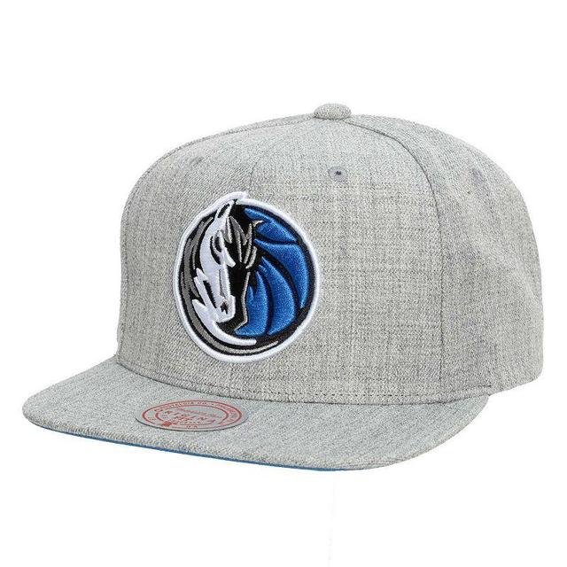 Mens Mitchell & Ness Heather Gray Dallas Mavericks Hardwood Classics 2.0 Snapback Hat Product Image