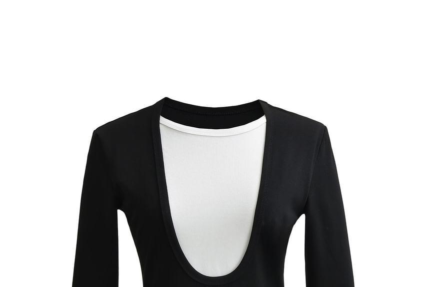 Long Sleeve Round Neck Two Tone Crop Tee Product Image