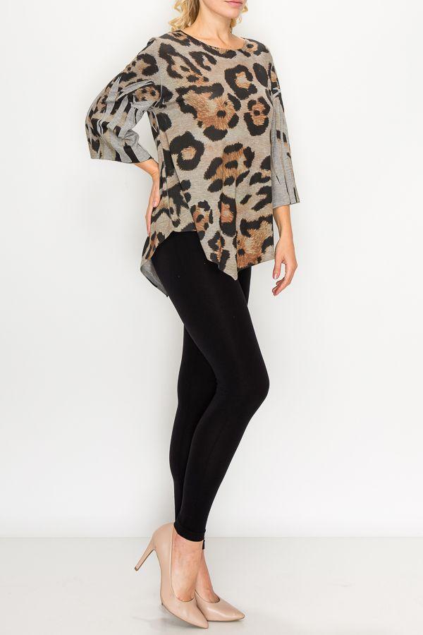 29000   Cretia 3/4 Sleeve Top Product Image