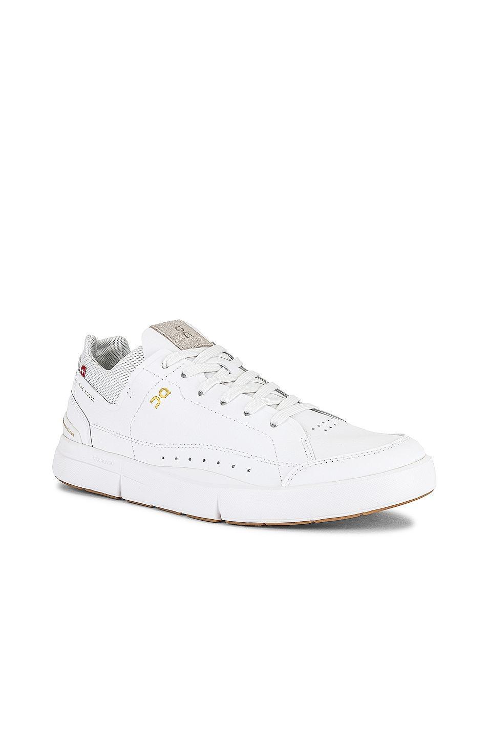 On The Roger Centere Court in White & Gum - White. Size 7 (also in ). Product Image