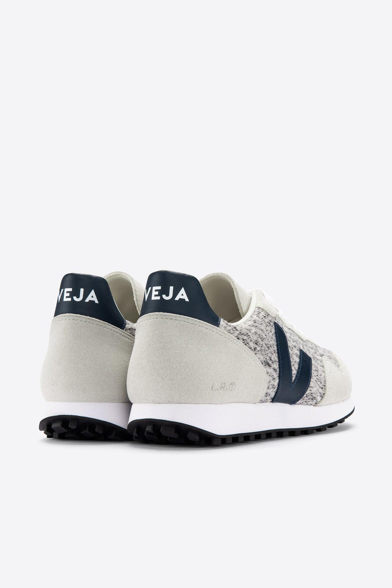 Veja SDU Hexa B-Mesh Sneaker - Snow Nautico Product Image