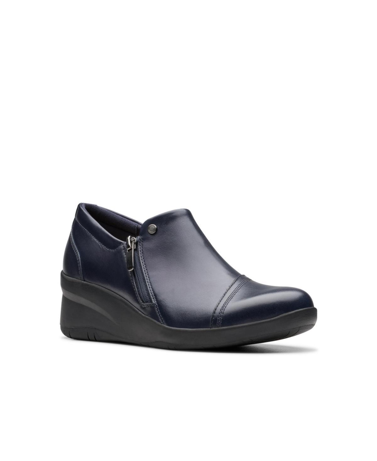 Clarks Womens Collection Suttyn Zip Shoes Product Image