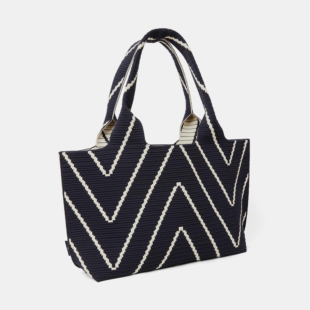 The Classic Tote (Wallace) Product Image