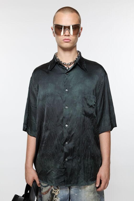 Printed button-up shirt Product Image