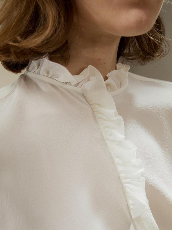 Crêpe de Chine Blouse with Ruffle Edge Product Image