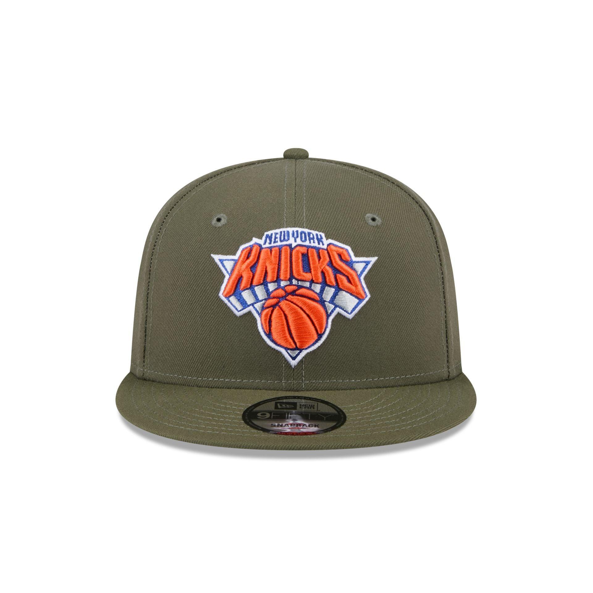 New York Knicks Olive 9FIFTY Snapback Hat Male Product Image