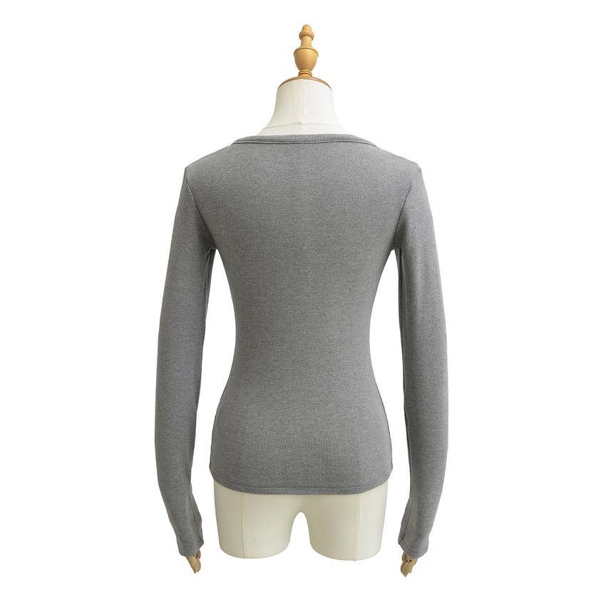 Long-Sleeve Square-Neck Plain Henley T-Shirt Product Image