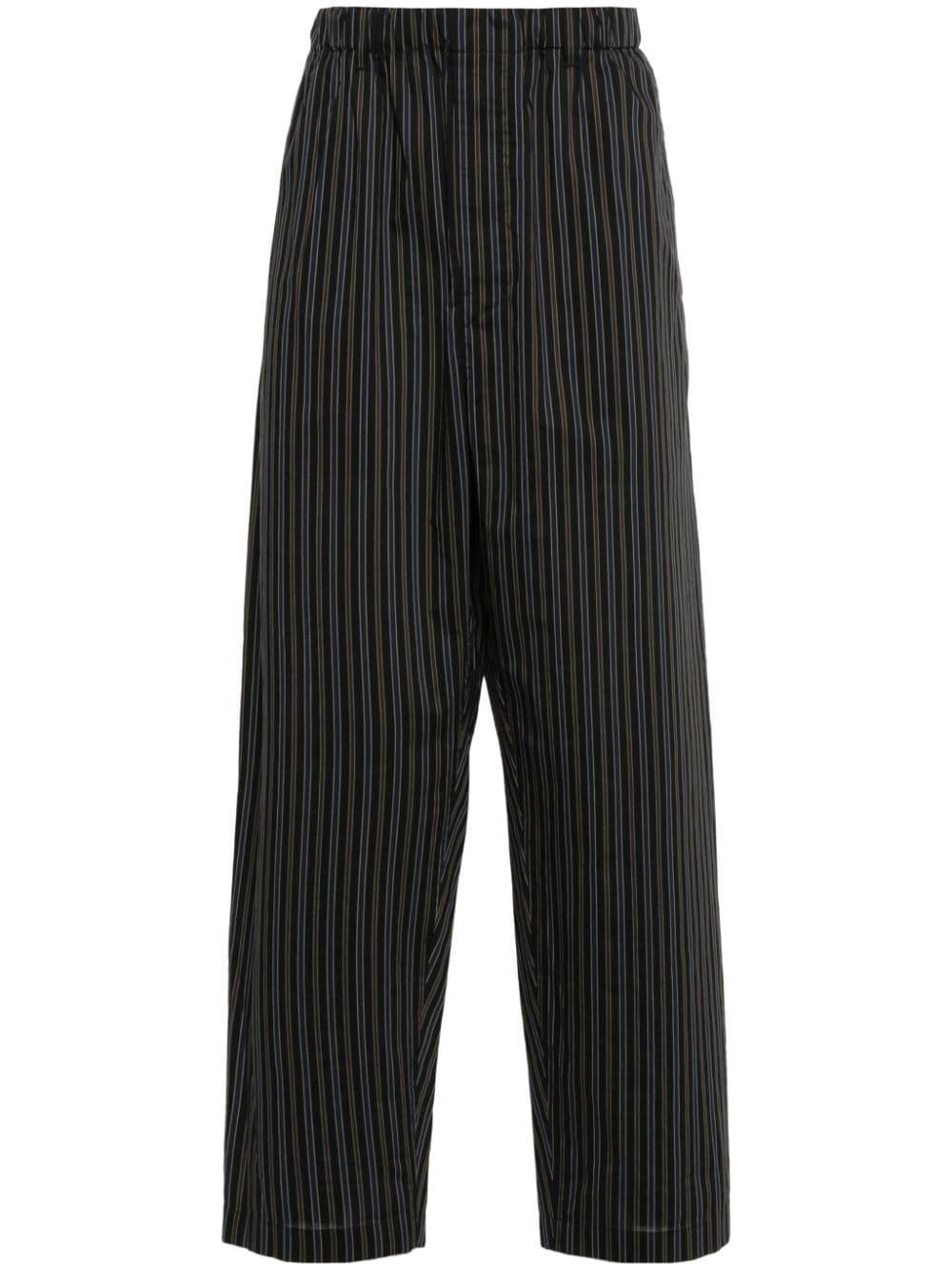 Pleated Trousers In Black Product Image