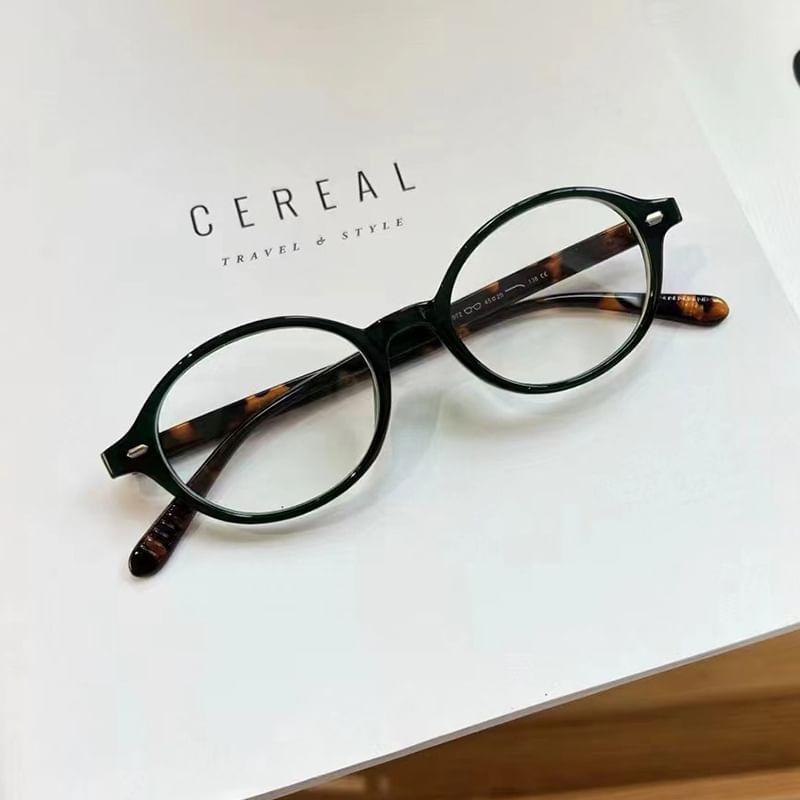 Plain Round Eyeglasses Product Image