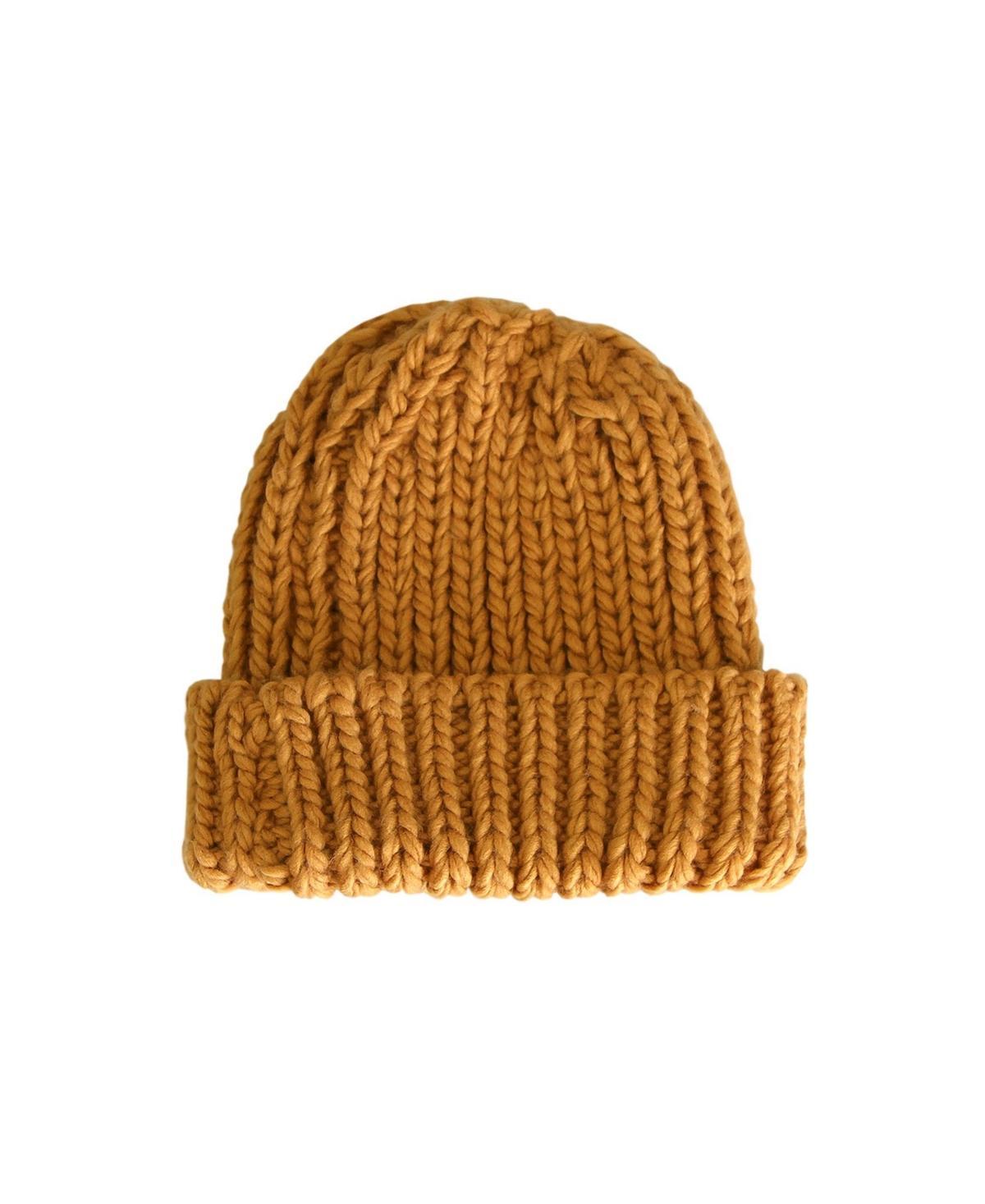 Women Winters Kiss Beanie Product Image