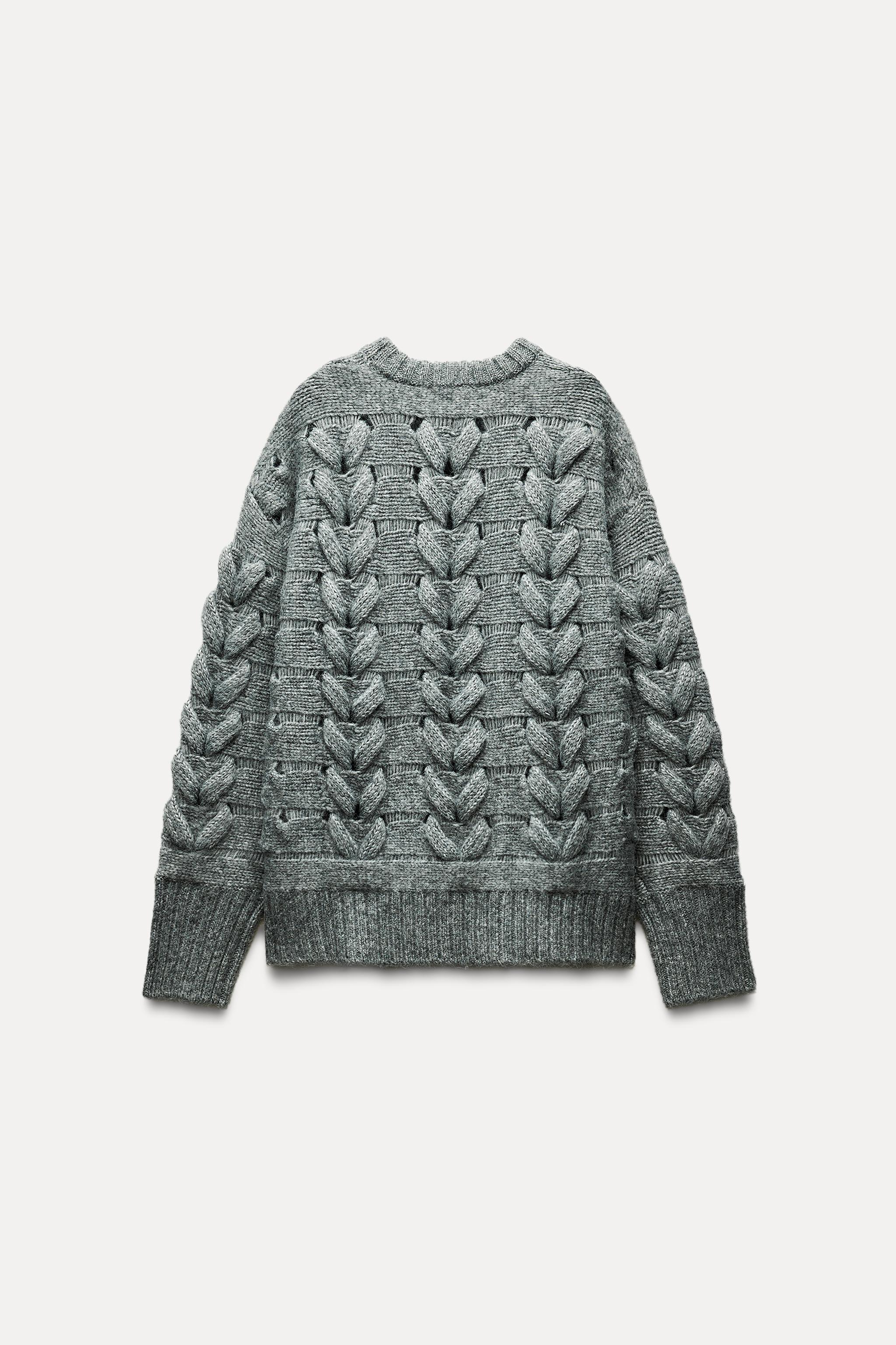 CABLE KNIT SWEATER Product Image