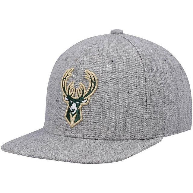 Mens Mitchell & Ness Heathered Gray Milwaukee Bucks 2.0 Snapback Hat Product Image