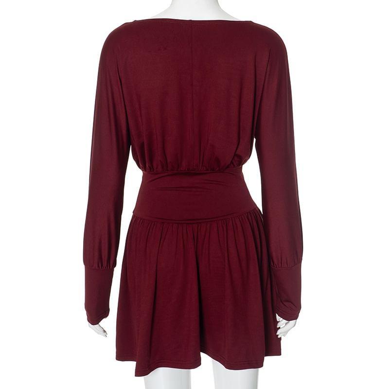 Long-Sleeve Crew Neck Plain Ruched Mini A-Line Dress Product Image