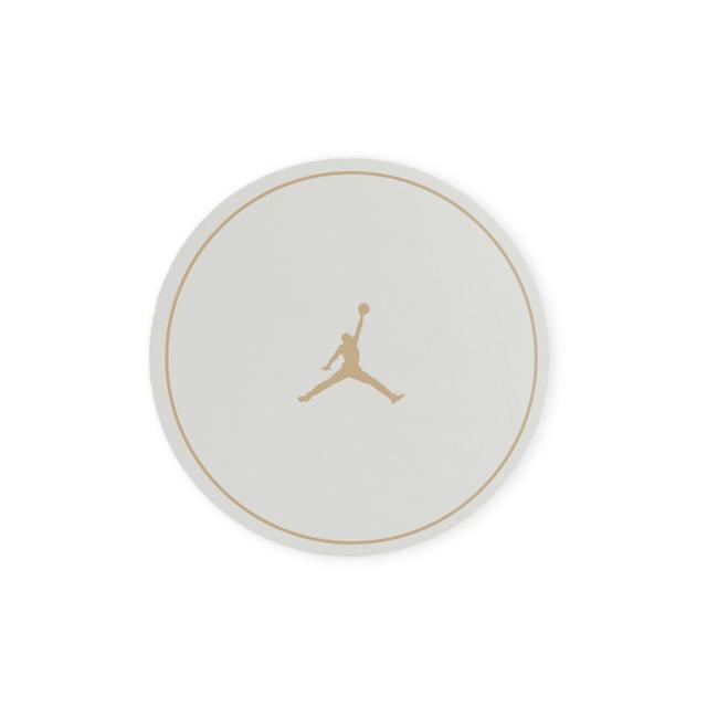 Women's Air Jordan 1 Retro High OG "Latte" Shoes Product Image