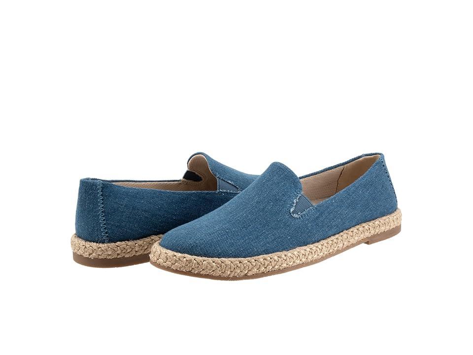 Trotters Poppy (Bluejean Text) Women's Flat Shoes Product Image