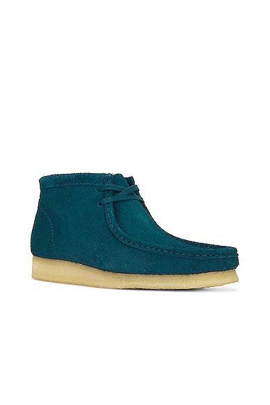 Clarks(r) Wallabee Chukka Boot Product Image